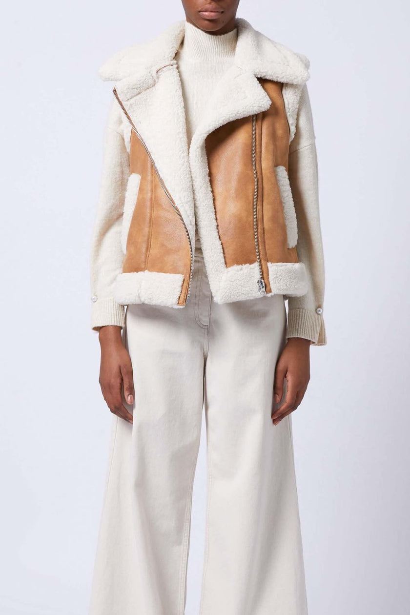 French-Connection-Camry-Suedette-Gillet