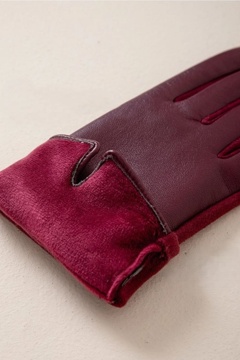 Gold_Bucklet_Leather_Look_Gloves_WINE