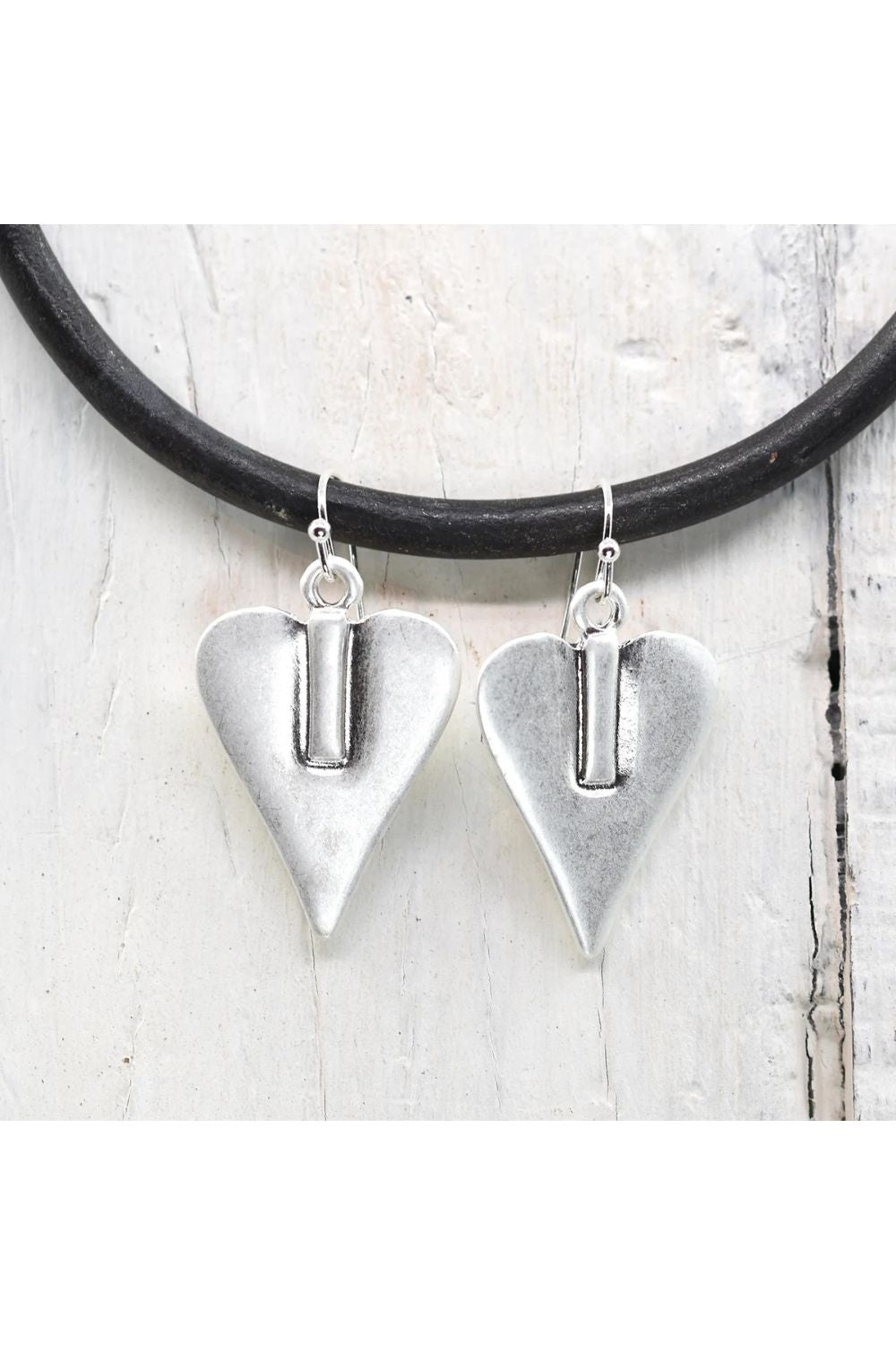 Heart_Shape_Bar_detail_Earrings_DJV_Boutique_Ipswich.jpg