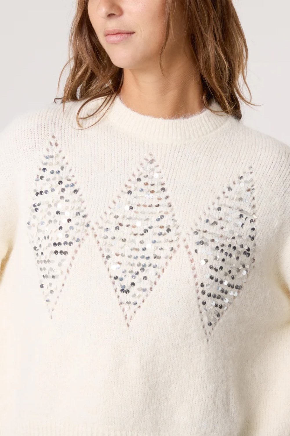 Jumper-with-sequin-diamond-shapes-Cream-djv-boutique