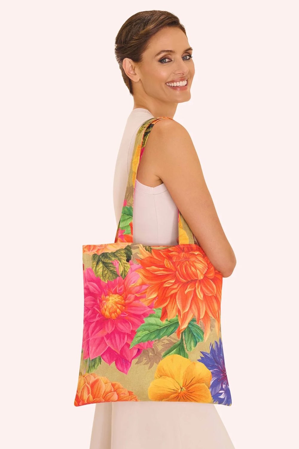 Powder_Bountiful_Blooms_TOT18_tote_bag_DJV-Boutique