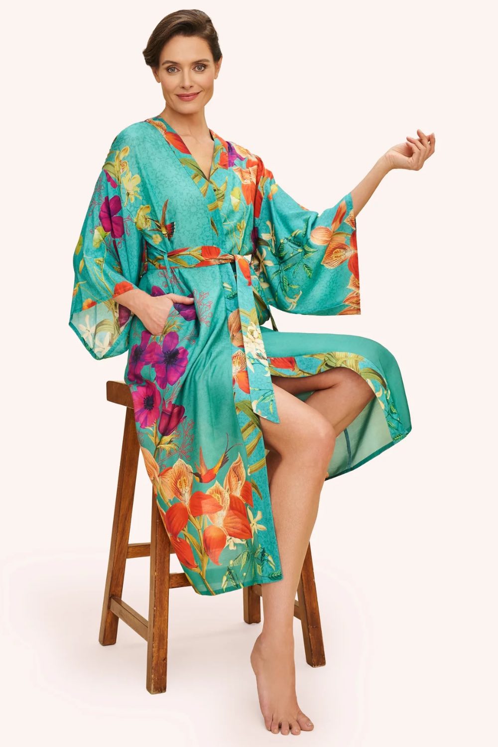 Powder_Hummingbird_at_DuskPKG53_Kimono_Gown_DJV_Boutique