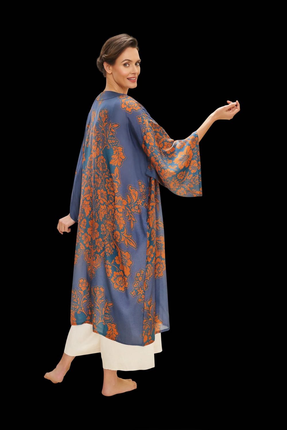 Powder_Painted_Denim_TapestryKimono_PKG57_djv-boutique