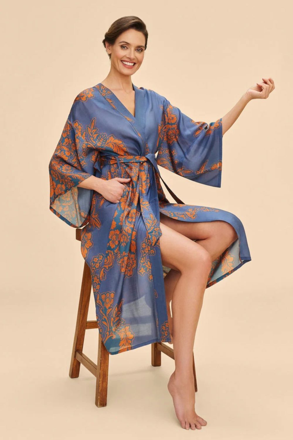 Powder_Painted_Denim_TapestryKimono_PKG57_djv-boutique