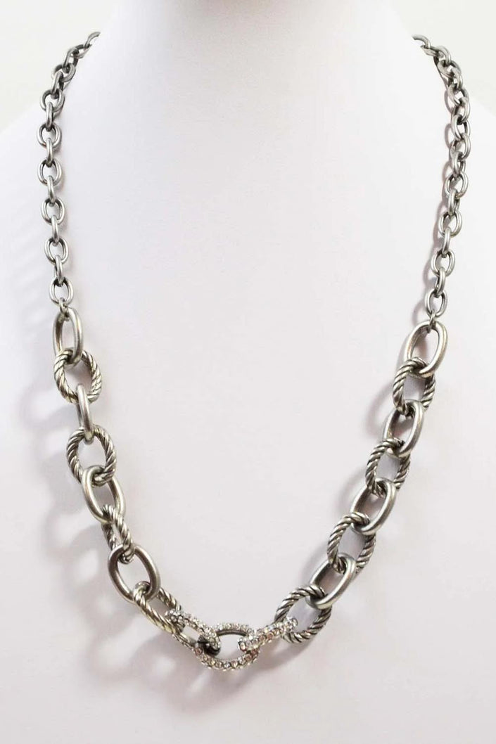 djv-tempest-designs-Chain-Link-with-Diamante-Detail