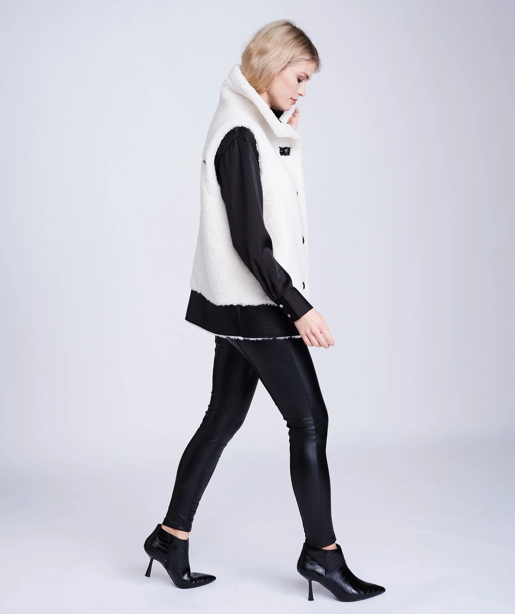 pia-rossini-Cosette-Gilet-djv-boutique