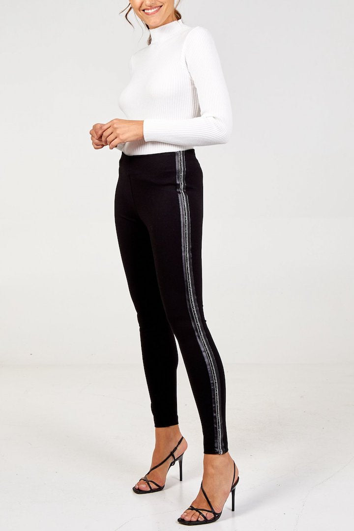 QED1248-Black-Side-Stripe-Leggings-DJV-Boutique