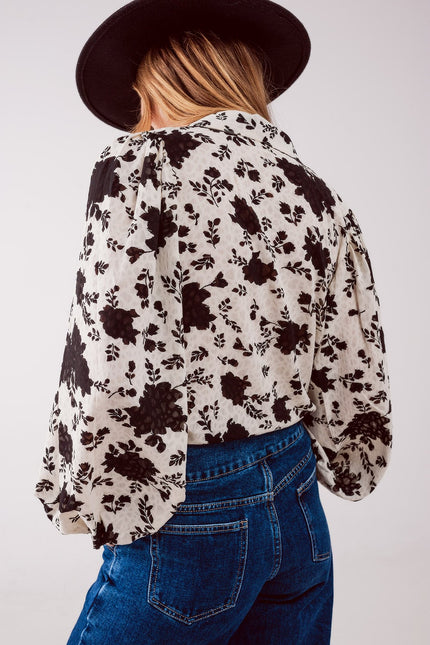 q2-monochrome-floral-print-boho-bouse-djv-boutique-ipswich-4213601-1-999-1663065030